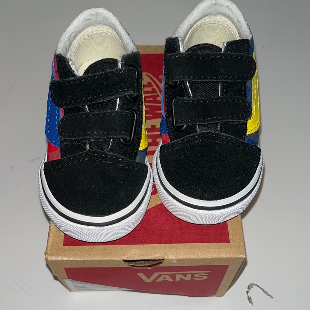 Vans boys size 5C lightly worn